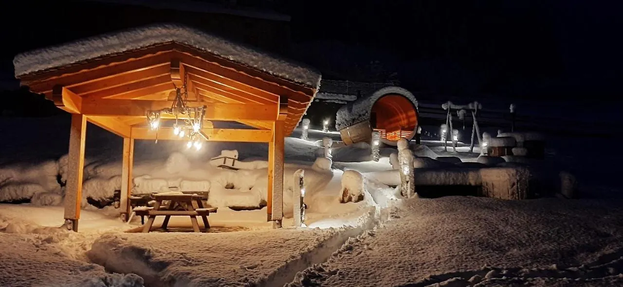 Chalet Cormignano Vezza dʼOglio 別荘