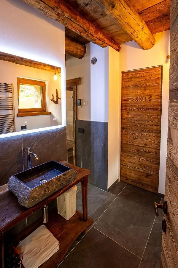 Holiday home Chalet Cormignano Vezza d'Oglio Italy