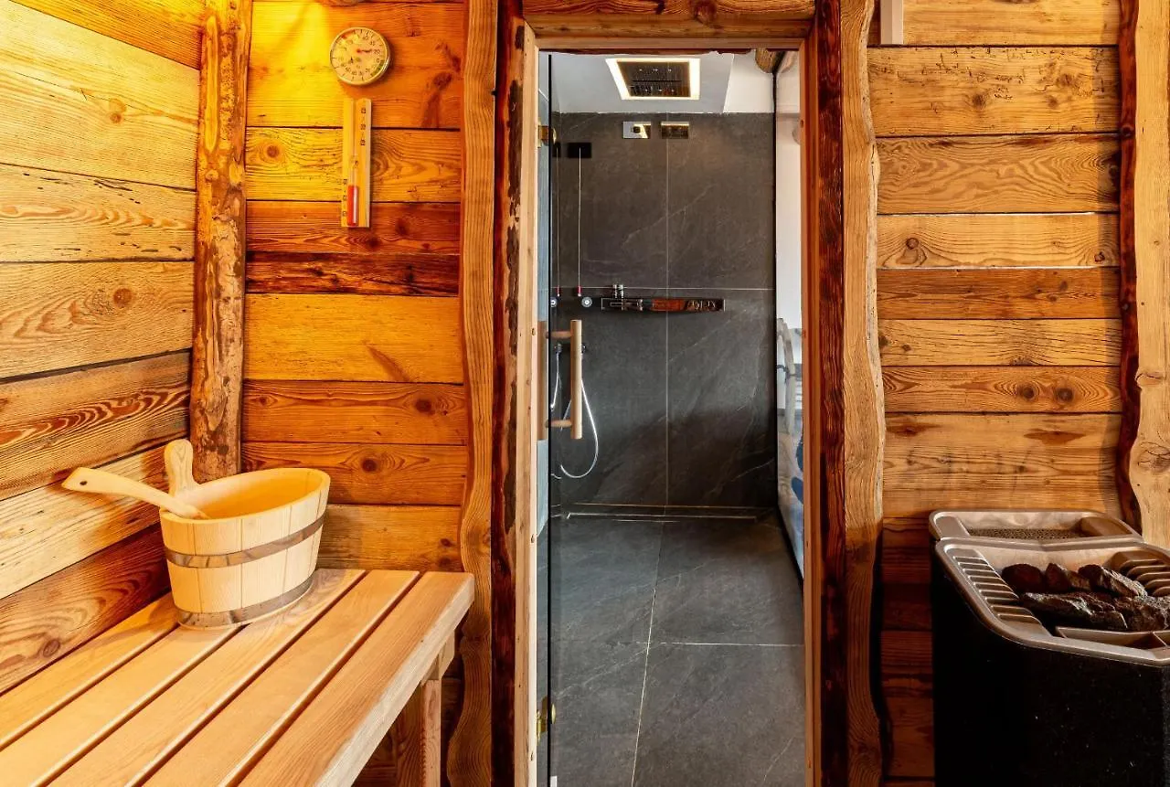 Chalet Cormignano Vezza d'Oglio Holiday home